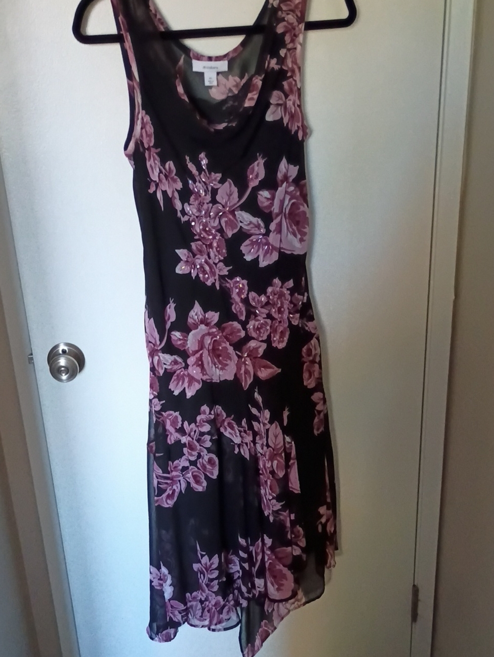 Fun Party Dress, Flows And Swings